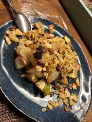 Yonge onions with white zucchini   at Giardini 36 in Cisternino