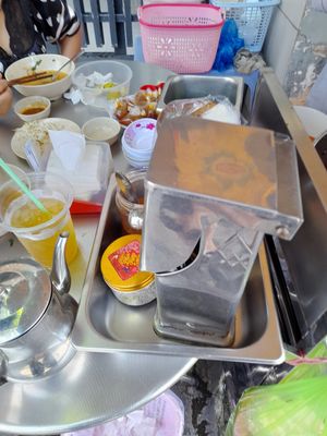 Food stall cart at Phuoc Tri in Ho Chi Minh City