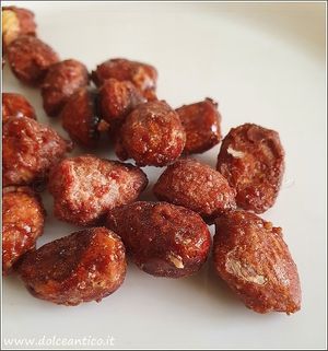 MANDORLE "ATTERRATE" - PRODOTTO TIPICO PUGLIESE at Pasticceria Dolce Antico in Cisternino