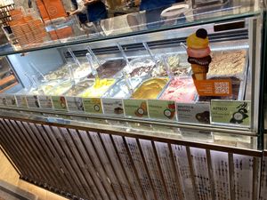 In green marked vegan flavours   at Venchi in Venice