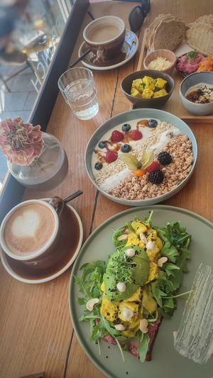 veganes Frühstück at piu-Ma in Gmunden