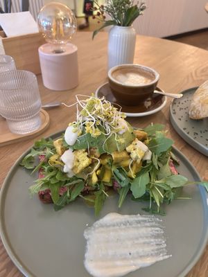 Avocado Brot  at piu-Ma in Gmunden