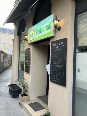 the vegan restaurant refers to the entry of the non-vegan 10 meters to the right   at Sosaku Vegan Restaurant in Vienna