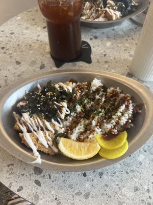 Chicken Karaage rice bowl   at GUI - South Bridge in Central Singapore