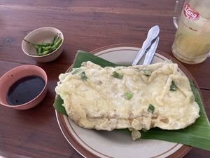 Tempe mendoan (jumbo portion)  at Tempe Mendoan Jumbo Borobudur / Vegan Food Borobudur in Magelang