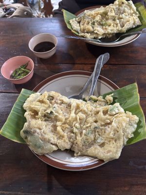   at Tempe Mendoan Jumbo Borobudur / Vegan Food Borobudur in Magelang