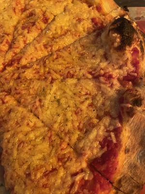 Vegan Cheese Pizza  at Da Legna at Nolo in New Haven