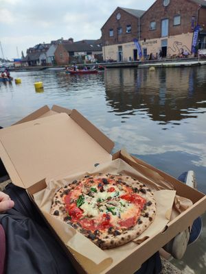 Nennella pizza with vegan cheese at Portal Pizza in Exeter