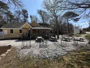 Side seating  at Pico's Taco Shack in Brewster