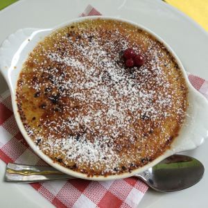 Vegan Creme Burlee at Le Potager du Marais - Saint Paul in Paris