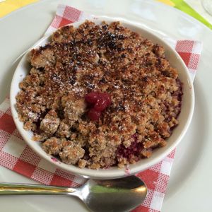 Vegan Crumble at Le Potager du Marais - Saint Paul in Paris