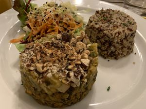 Pink lentils with smoked tofu, fresh seaweed and fennel grated with hazelnuts served with season salad and duo of quinoa  at Le Potager du Marais - Saint Paul in Paris