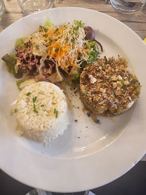 Cassoulet de la mer gratiné aux noisettes at Le Potager du Marais - Saint Paul in Paris
