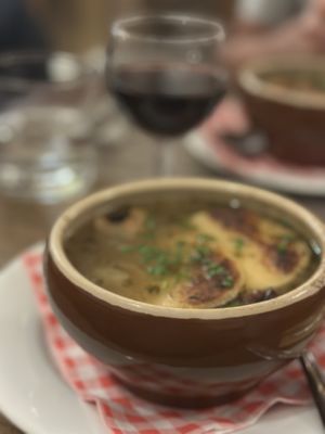 Le Potager du Marais - French Onion   at Le Potager du Marais - Saint Paul in Paris