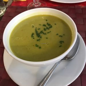 potage du jour au petits pois at Le Potager du Marais - Saint Paul in Paris