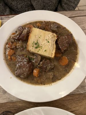 stirred tofu in red wine sauce with potatoes   at Le Potager du Marais - Saint Paul in Paris