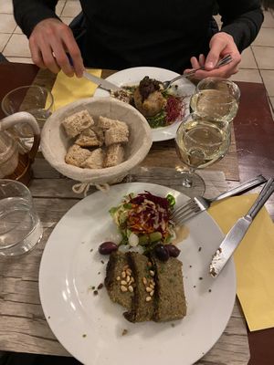 Entrées: Pomme de terre rôtie and Mushroom pâté  at Le Potager du Marais - Saint Paul in Paris