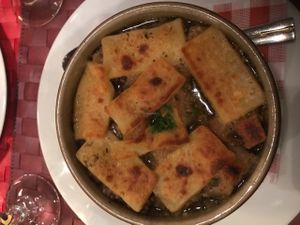 French onion soup at Le Potager du Marais - Saint Paul in Paris
