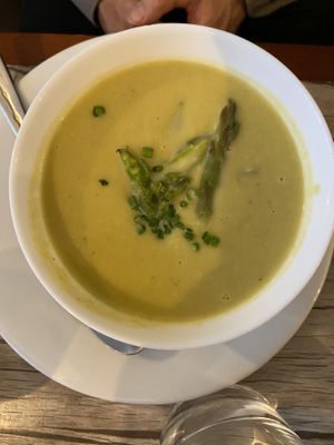 Asparagus soup  at Le Potager du Marais - Saint Paul in Paris