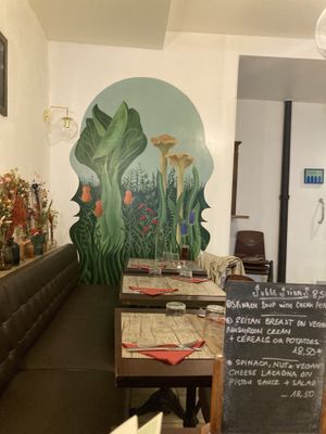 Green power  at Le Potager du Marais - Saint Paul in Paris