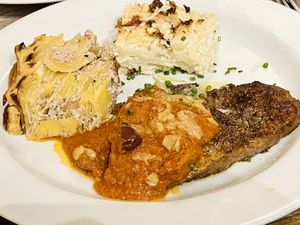 Seitan escalope with gratin dauphinois   at Le Potager du Marais - Saint Paul in Paris