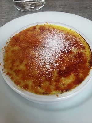 All you need is crème brûlée at Le Potager du Marais - Saint Paul in Paris
