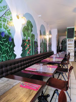 Eat-in space at Le Potager du Marais - Saint Paul in Paris