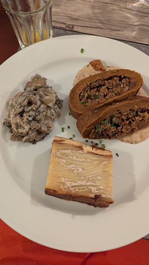 Roast Seitán in a pepper sauce with a side of potatoes and some other thing at Le Potager du Marais - Saint Paul in Paris