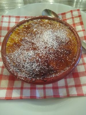 Creme brulee at Le Potager du Marais - Saint Paul in Paris