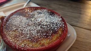 Creme brulee at Le Potager du Marais - Saint Paul in Paris