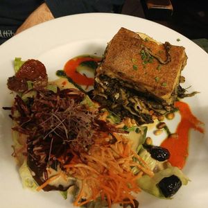 spinach walnut lasagna with vegan cheese at Le Potager du Marais - Saint Paul in Paris