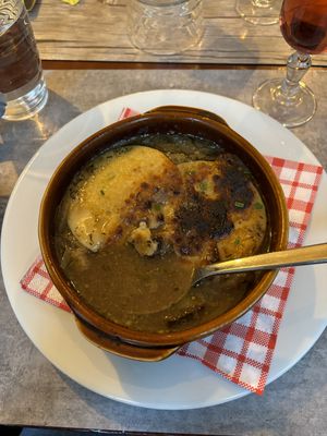 French onion soup   at Le Potager du Marais - Saint Paul in Paris