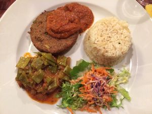 Quinoa burger with provencale sause, rice&amomd, vegetables and salad at Le Potager du Marais - Saint Paul in Paris