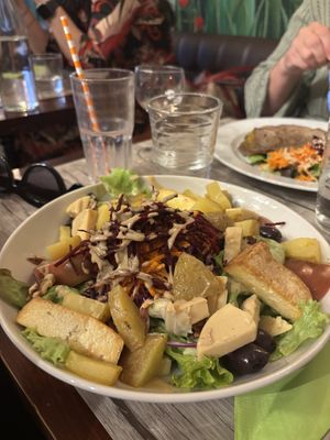 SALADE AUVERGNATE  at Le Potager du Marais - Saint Paul in Paris