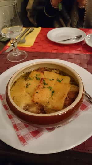French onion soup at Le Potager du Marais - Saint Paul in Paris