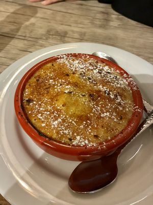 Apricot creme brulee at Le Potager du Marais - Saint Paul in Paris