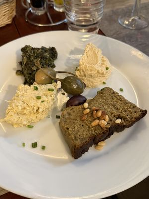 Delicious starter to eat with bread  at Le Potager du Marais - Saint Paul in Paris