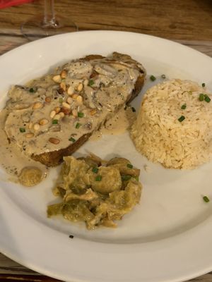 Seitan steak with ricee  at Le Potager du Marais - Saint Paul in Paris