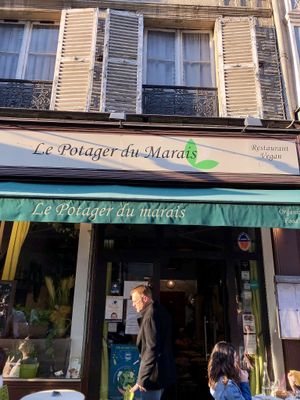 Front of restaurant  at Le Potager du Marais - Saint Paul in Paris