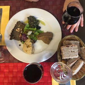 Plate of spreads and pâtes  at Le Potager du Marais - Saint Paul in Paris