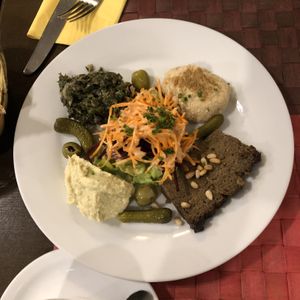 The plate of spreads. at Le Potager du Marais - Saint Paul in Paris