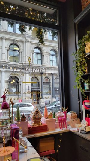  at Paparmane in Montreal