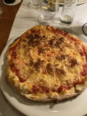 Pizza  at RIstorante Da Pino in Schwelm