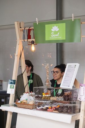 Sem glúten e vegan ❤️ at Porto Vegan Market in Porto