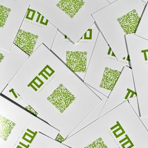 Nossos cartões  at Porto Vegan Market in Porto