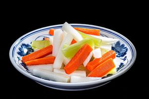 Verdurad encurtidas at Restaurante Chila in Valencia