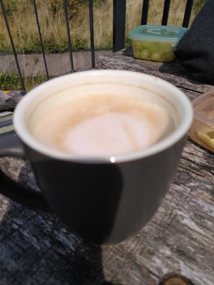 Decaf latte (May 2025) at Caffi Tŷ Maenan in Machynlleth