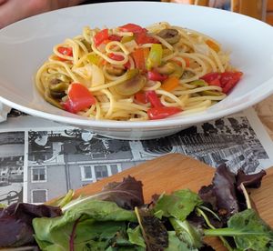 Spaghetti with local vegetables at Food for the Soul  in Corfu