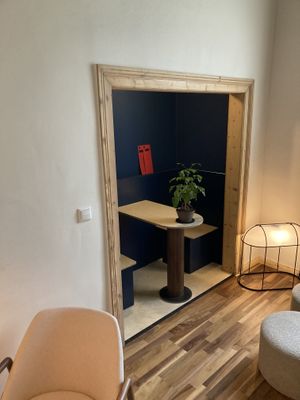   at DREI ZIMMER KÜCHE BAD in Frankfurt