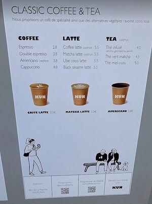 Hot beverages at Kun Café in Paris